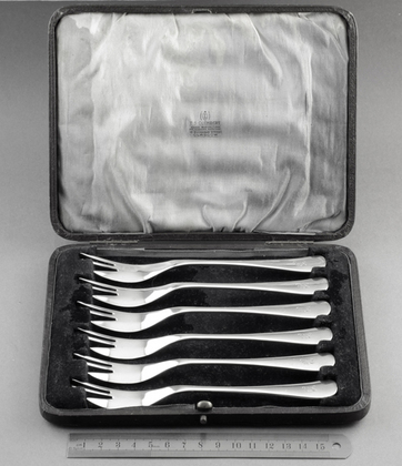 Sterling Silver Shellfish Forks (Set of 6) - T S Cuthbert Glasgow